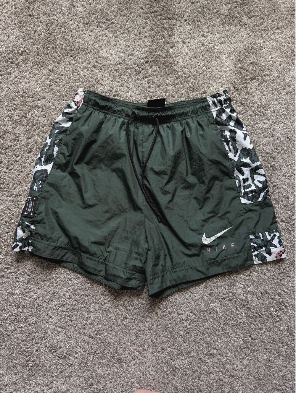 Nike Sportswear NSW "Agassi Vibes" Woven Shorts